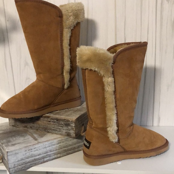 Woman’s size 7 lamo boots - Picture 5 of 7